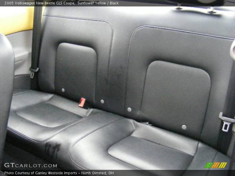 Sunflower Yellow / Black 2005 Volkswagen New Beetle GLS Coupe