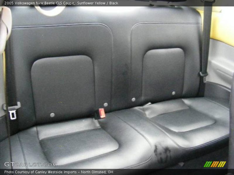 Sunflower Yellow / Black 2005 Volkswagen New Beetle GLS Coupe