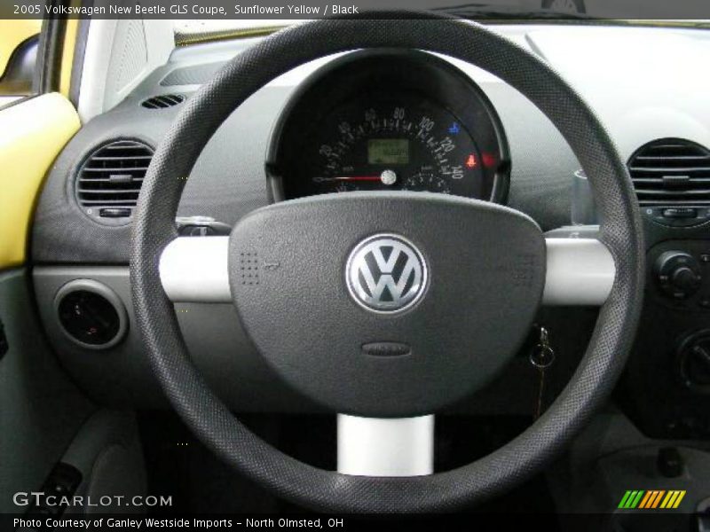 Sunflower Yellow / Black 2005 Volkswagen New Beetle GLS Coupe
