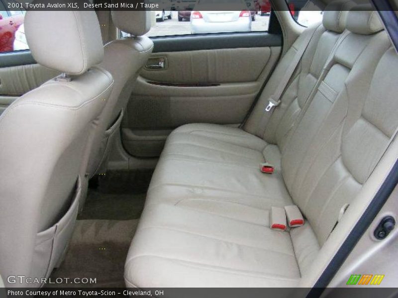 Desert Sand Mica / Taupe 2001 Toyota Avalon XLS