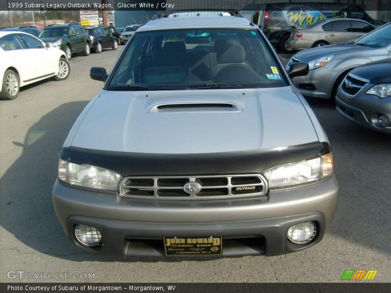Glacier White / Gray 1999 Subaru Legacy Outback Wagon