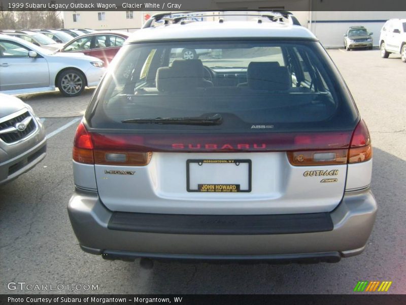 Glacier White / Gray 1999 Subaru Legacy Outback Wagon
