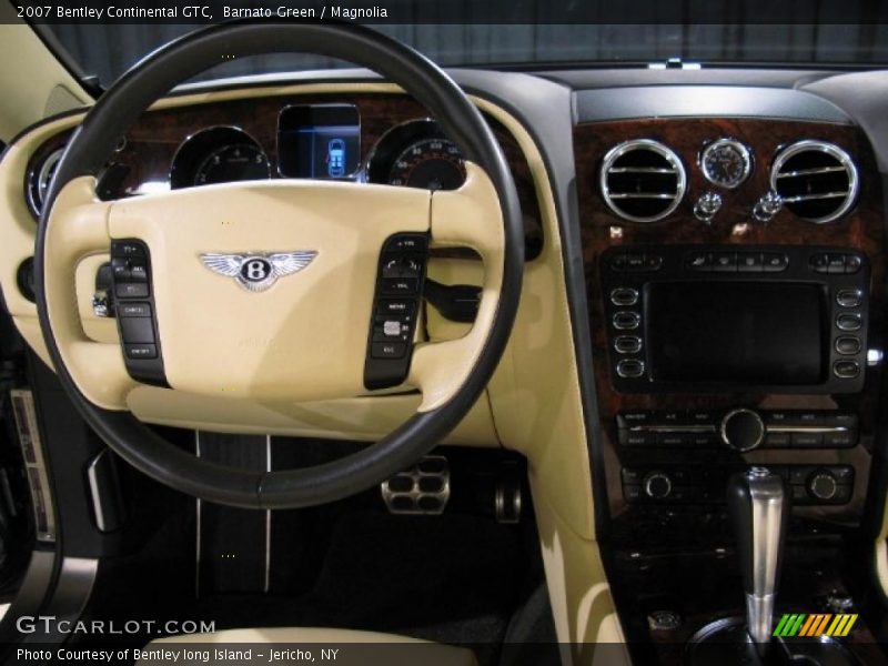 Barnato Green / Magnolia 2007 Bentley Continental GTC