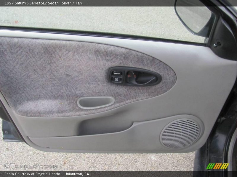 Silver / Tan 1997 Saturn S Series SL2 Sedan
