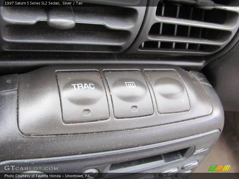 Silver / Tan 1997 Saturn S Series SL2 Sedan