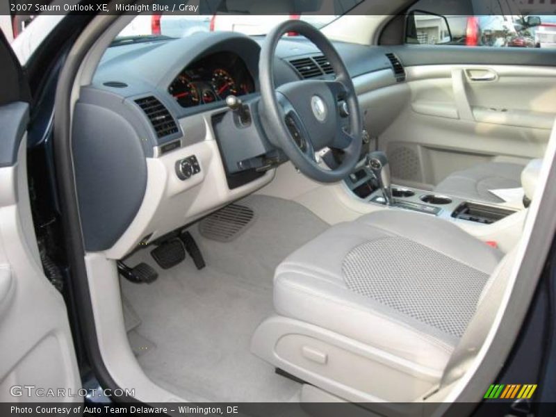 Midnight Blue / Gray 2007 Saturn Outlook XE
