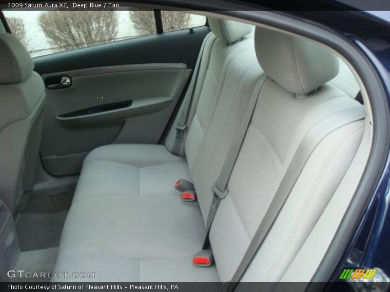 Deep Blue / Tan 2009 Saturn Aura XE