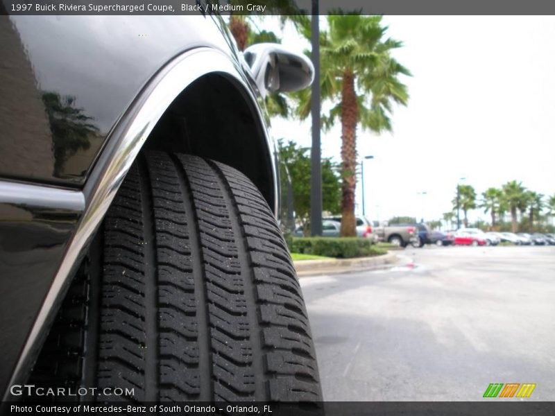 Black / Medium Gray 1997 Buick Riviera Supercharged Coupe
