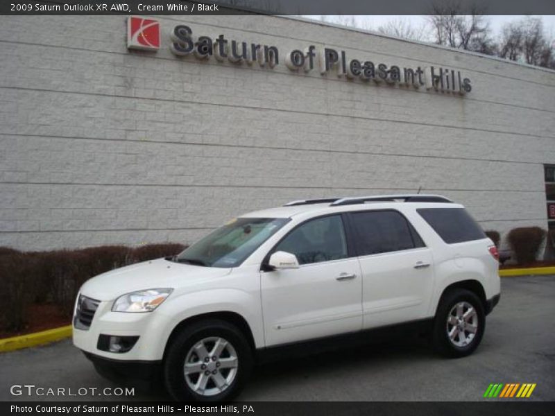 Cream White / Black 2009 Saturn Outlook XR AWD