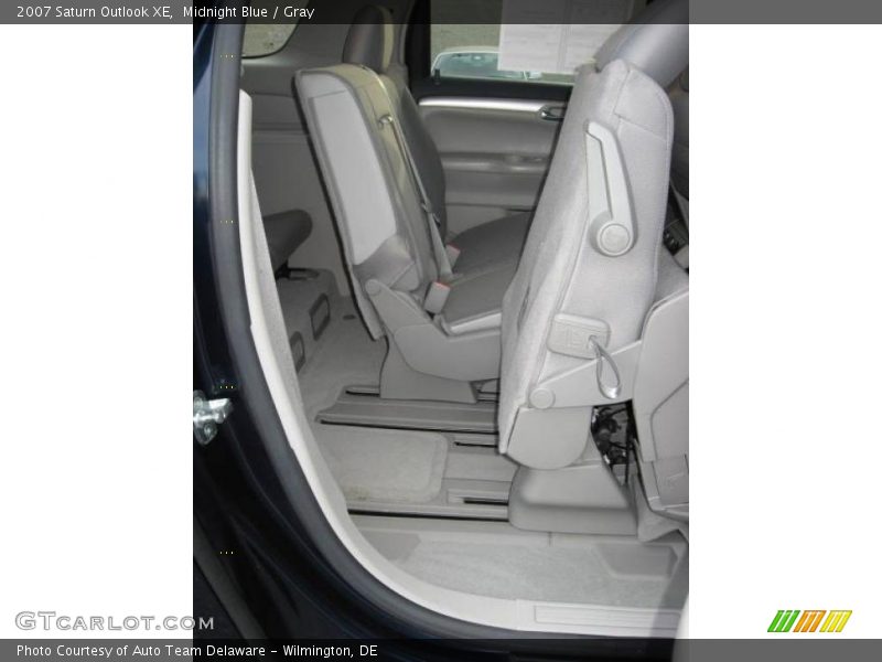 Midnight Blue / Gray 2007 Saturn Outlook XE