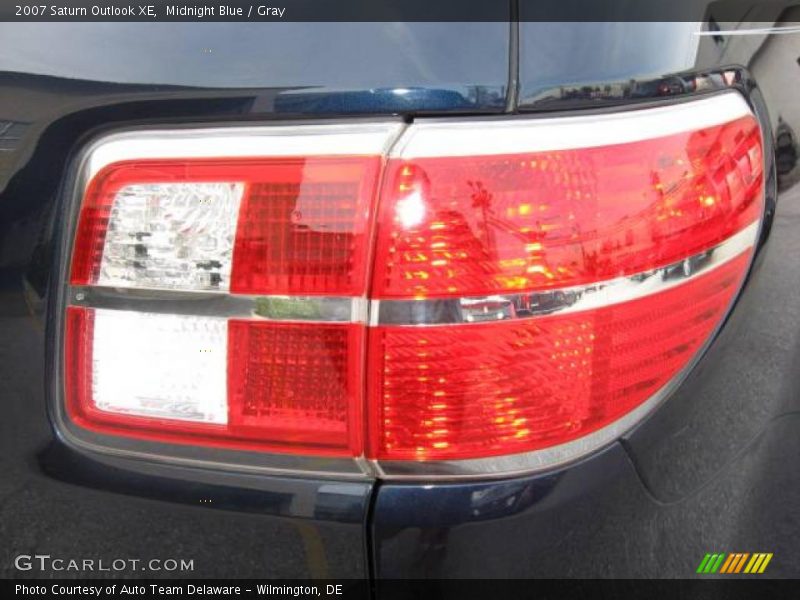 Midnight Blue / Gray 2007 Saturn Outlook XE