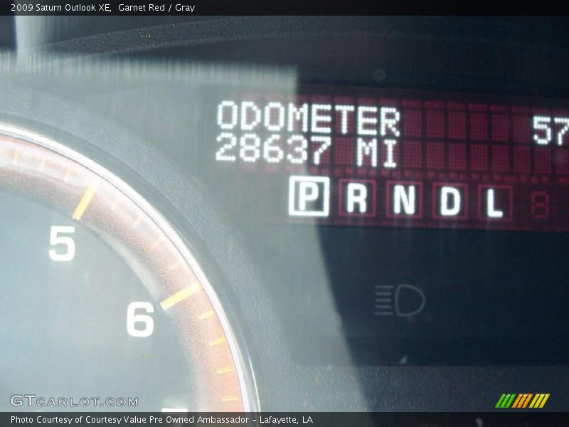 Garnet Red / Gray 2009 Saturn Outlook XE