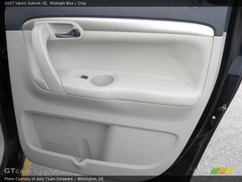 Midnight Blue / Gray 2007 Saturn Outlook XE