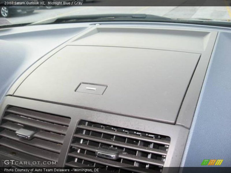 Midnight Blue / Gray 2007 Saturn Outlook XE