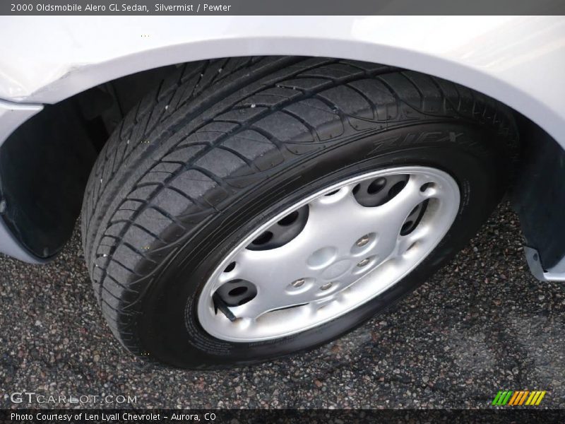 Silvermist / Pewter 2000 Oldsmobile Alero GL Sedan