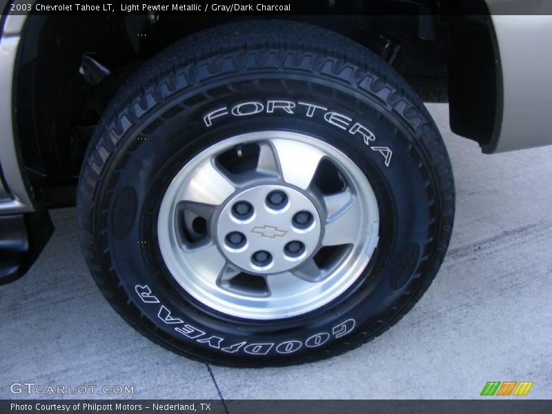 Light Pewter Metallic / Gray/Dark Charcoal 2003 Chevrolet Tahoe LT