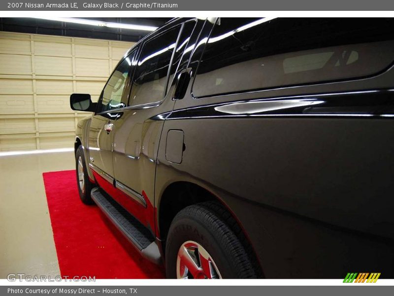 Galaxy Black / Graphite/Titanium 2007 Nissan Armada LE
