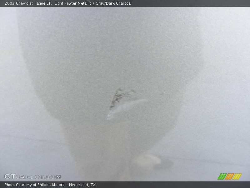 Light Pewter Metallic / Gray/Dark Charcoal 2003 Chevrolet Tahoe LT