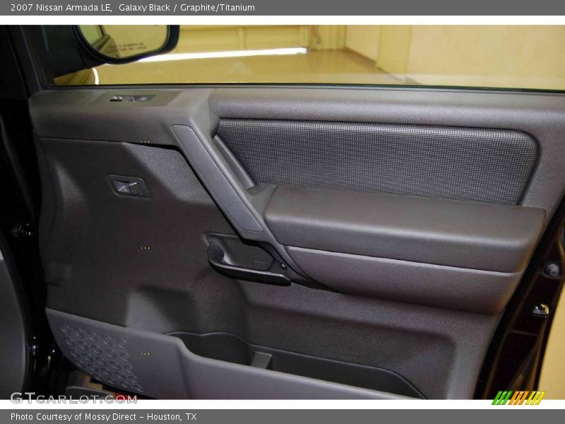 Galaxy Black / Graphite/Titanium 2007 Nissan Armada LE