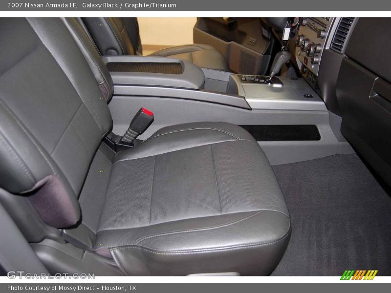 Galaxy Black / Graphite/Titanium 2007 Nissan Armada LE