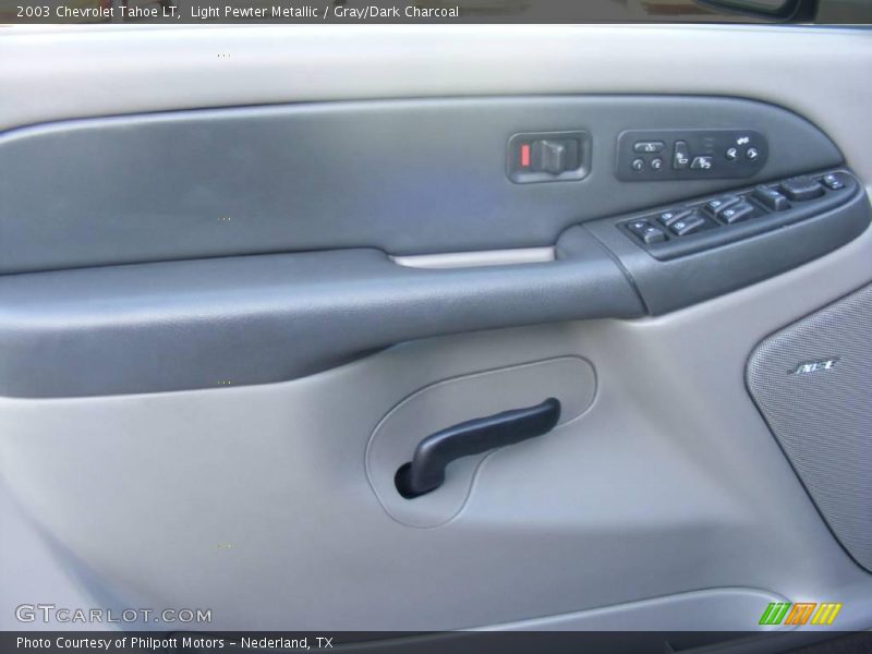 Light Pewter Metallic / Gray/Dark Charcoal 2003 Chevrolet Tahoe LT