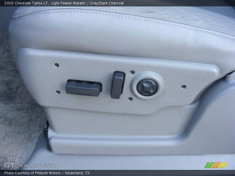 Light Pewter Metallic / Gray/Dark Charcoal 2003 Chevrolet Tahoe LT