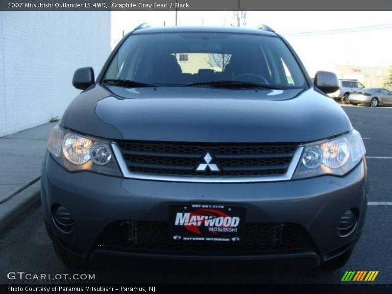Graphite Gray Pearl / Black 2007 Mitsubishi Outlander LS 4WD