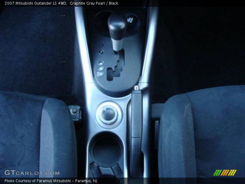 Graphite Gray Pearl / Black 2007 Mitsubishi Outlander LS 4WD