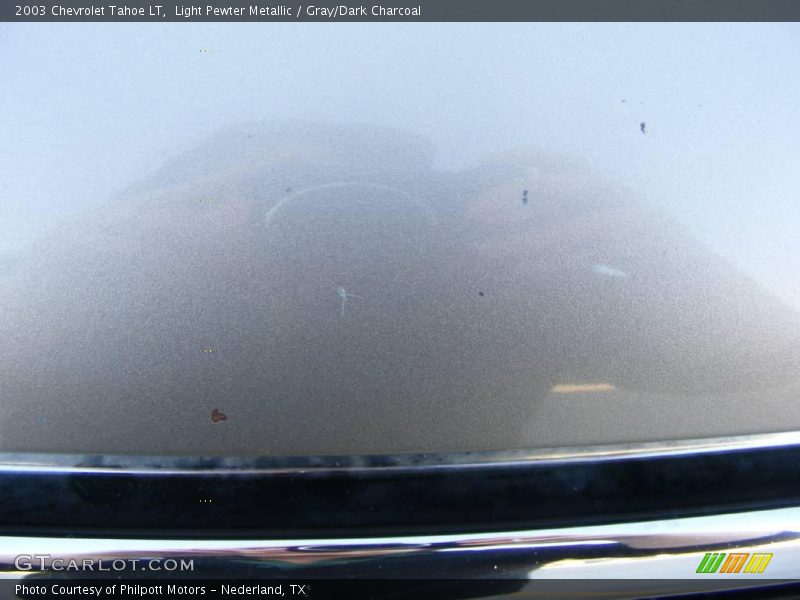 Light Pewter Metallic / Gray/Dark Charcoal 2003 Chevrolet Tahoe LT