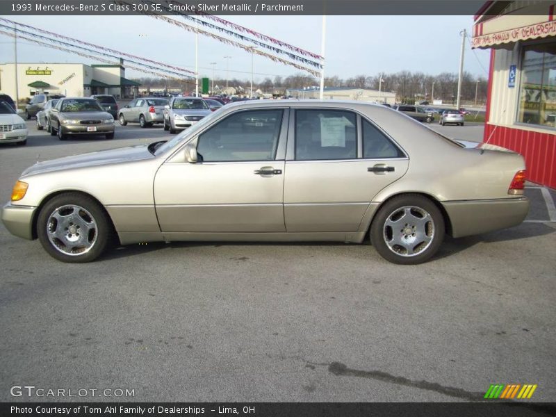 Smoke Silver Metallic / Parchment 1993 Mercedes-Benz S Class 300 SE