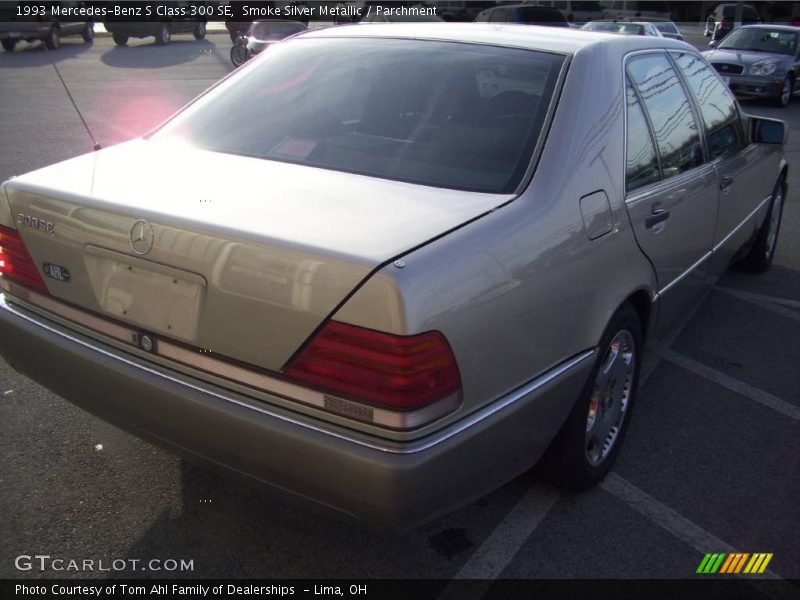 Smoke Silver Metallic / Parchment 1993 Mercedes-Benz S Class 300 SE