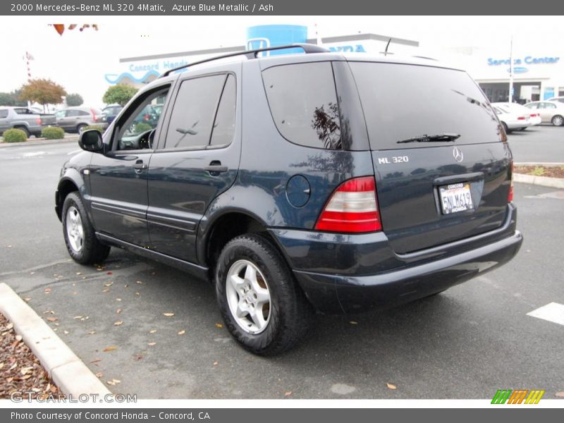 Azure Blue Metallic / Ash 2000 Mercedes-Benz ML 320 4Matic