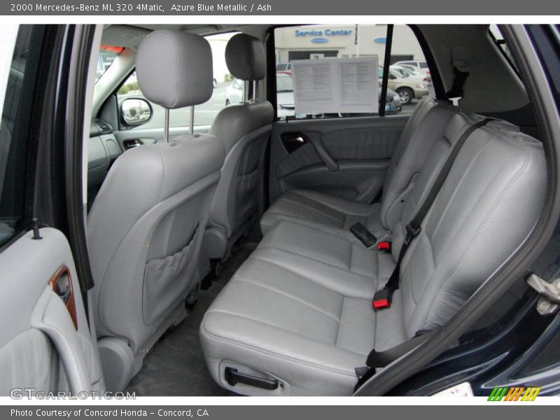 Azure Blue Metallic / Ash 2000 Mercedes-Benz ML 320 4Matic