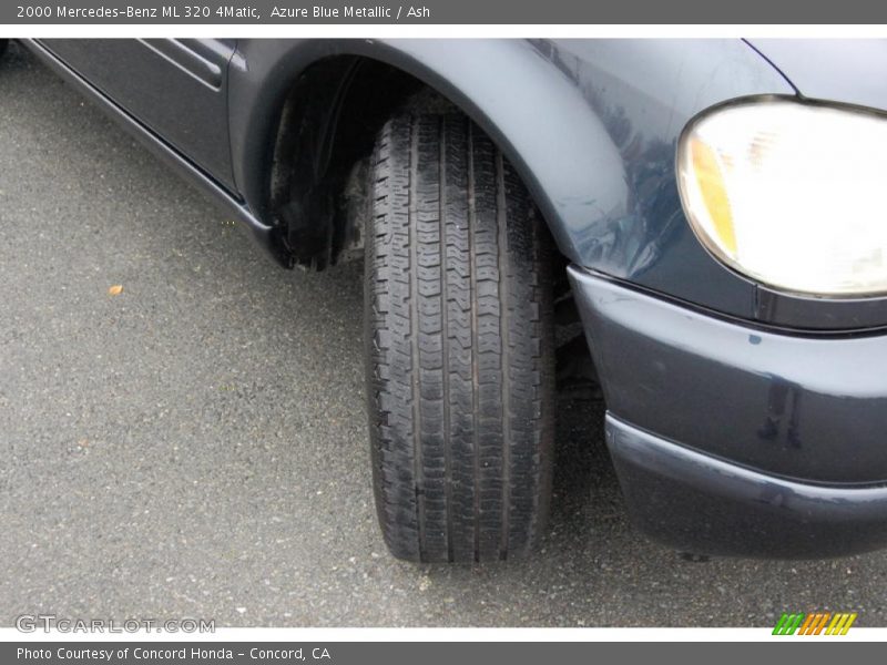 Azure Blue Metallic / Ash 2000 Mercedes-Benz ML 320 4Matic