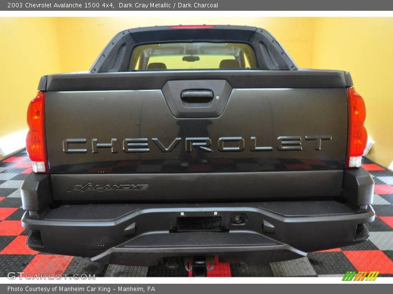 Dark Gray Metallic / Dark Charcoal 2003 Chevrolet Avalanche 1500 4x4