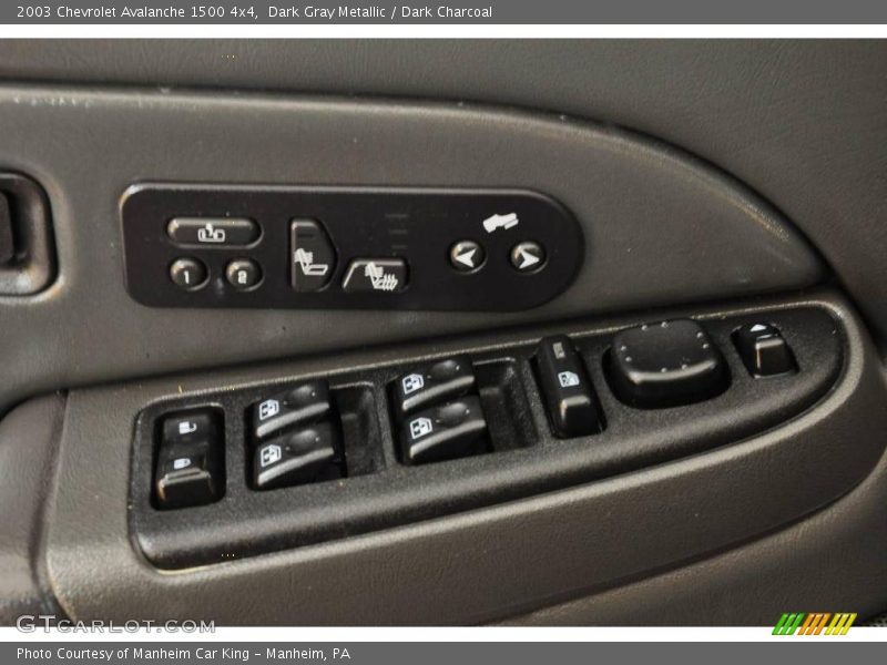 Dark Gray Metallic / Dark Charcoal 2003 Chevrolet Avalanche 1500 4x4