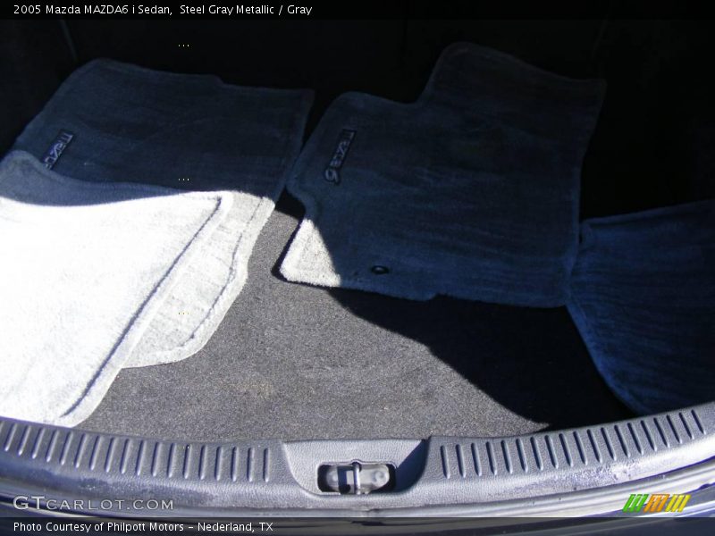 Steel Gray Metallic / Gray 2005 Mazda MAZDA6 i Sedan