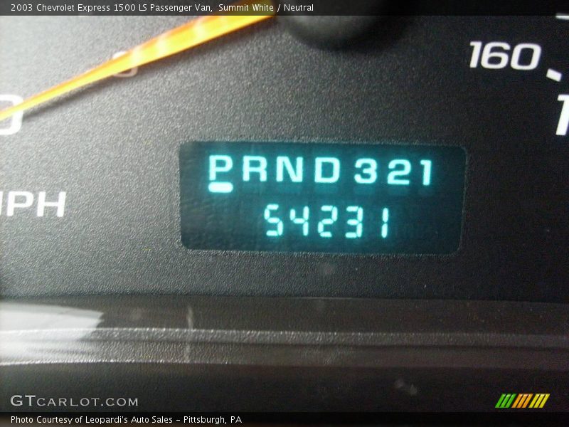 Summit White / Neutral 2003 Chevrolet Express 1500 LS Passenger Van