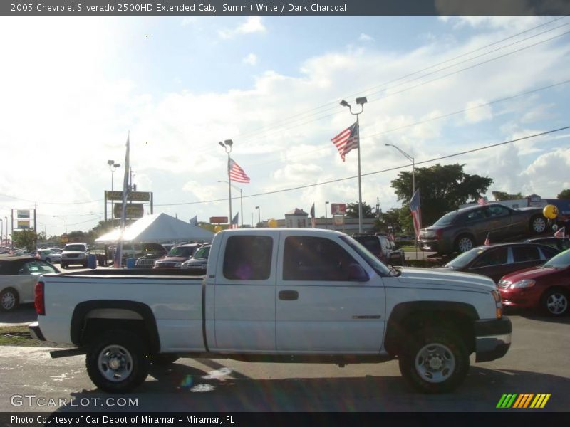 Summit White / Dark Charcoal 2005 Chevrolet Silverado 2500HD Extended Cab