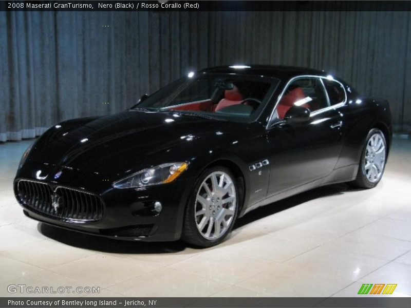 Nero (Black) / Rosso Corallo (Red) 2008 Maserati GranTurismo