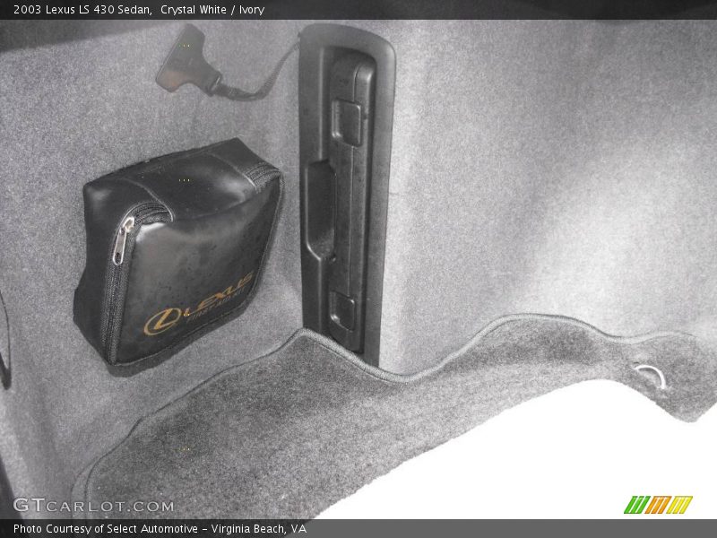 Crystal White / Ivory 2003 Lexus LS 430 Sedan