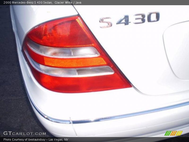 Glacier White / Java 2000 Mercedes-Benz S 430 Sedan