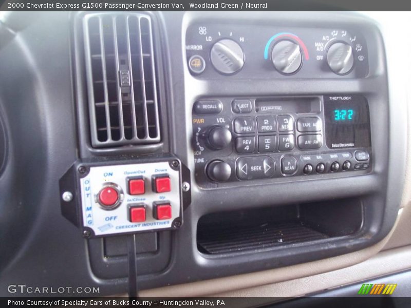 Woodland Green / Neutral 2000 Chevrolet Express G1500 Passenger Conversion Van