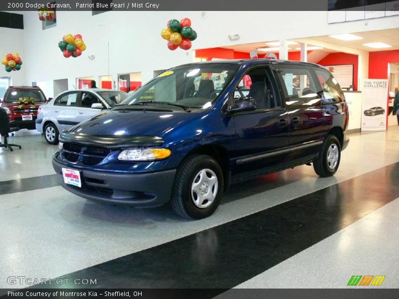 Patriot Blue Pearl / Mist Grey 2000 Dodge Caravan