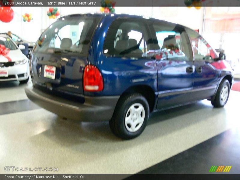 Patriot Blue Pearl / Mist Grey 2000 Dodge Caravan