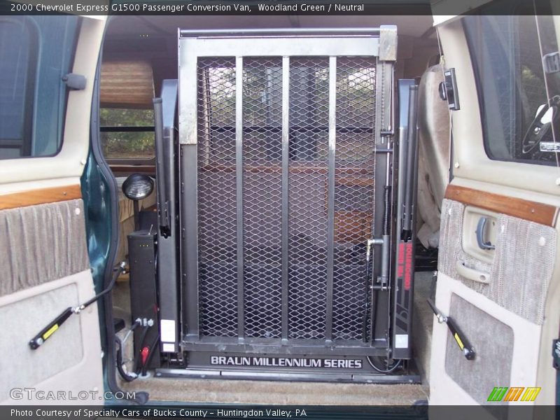 Woodland Green / Neutral 2000 Chevrolet Express G1500 Passenger Conversion Van