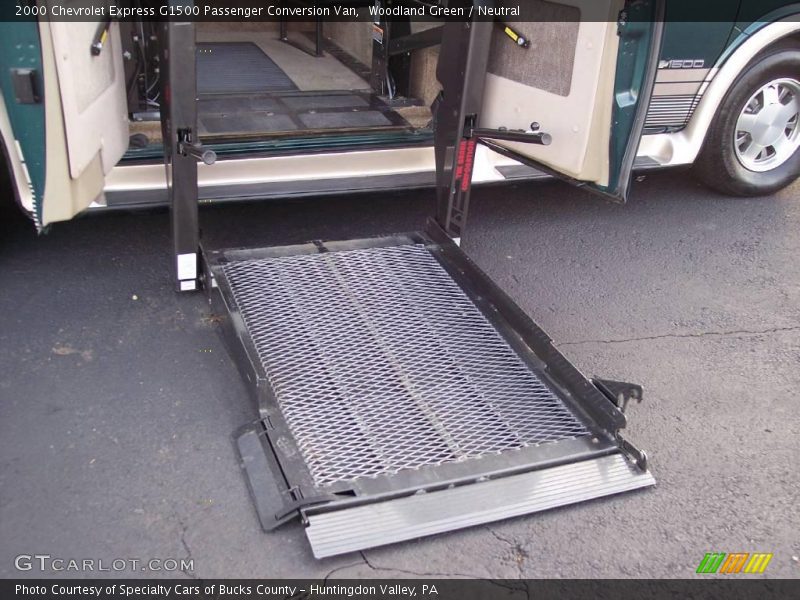 Woodland Green / Neutral 2000 Chevrolet Express G1500 Passenger Conversion Van