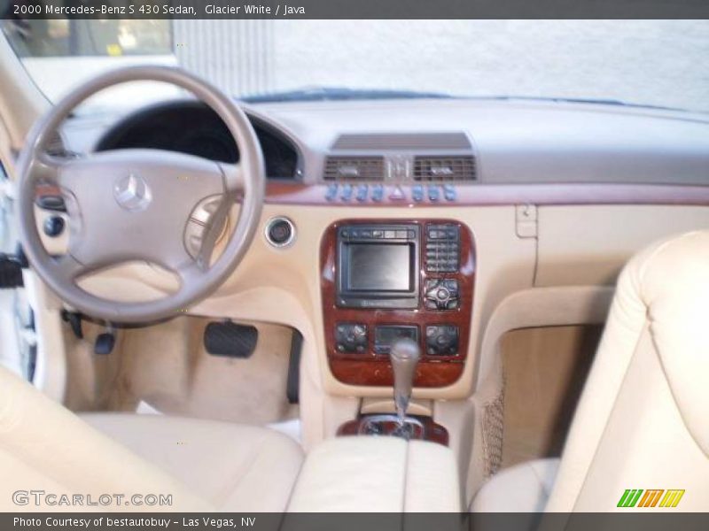 Glacier White / Java 2000 Mercedes-Benz S 430 Sedan