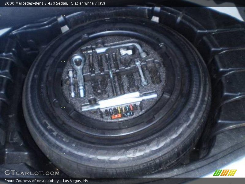 Glacier White / Java 2000 Mercedes-Benz S 430 Sedan