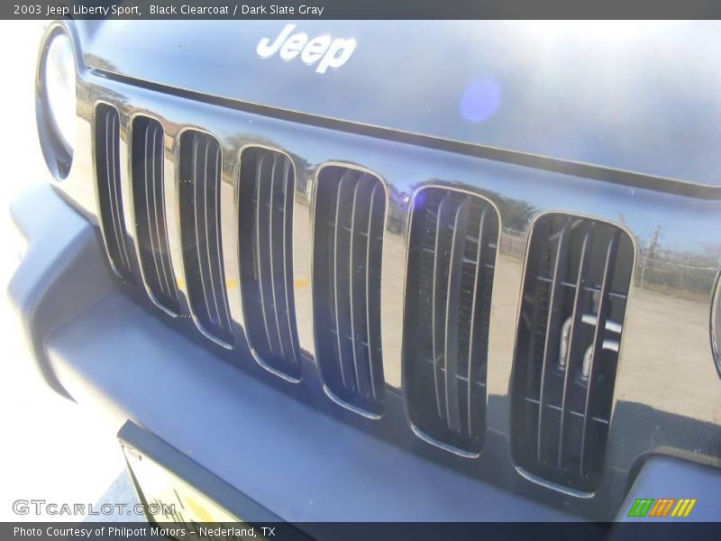 Black Clearcoat / Dark Slate Gray 2003 Jeep Liberty Sport